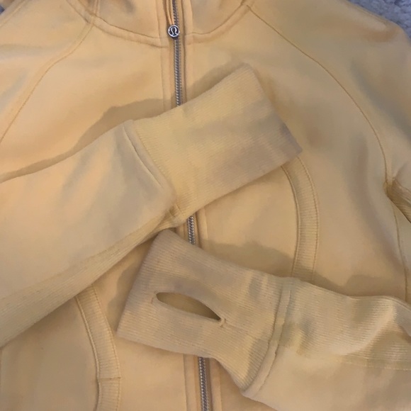 Yellow lululemon hoodie - Picture 3 of 3